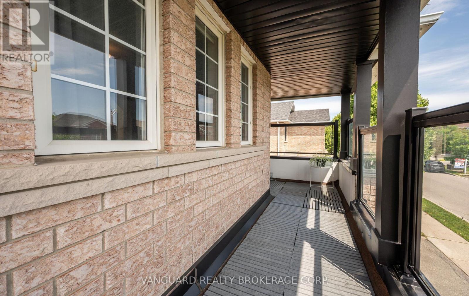 22 MONTEITH CRESCENT - 41