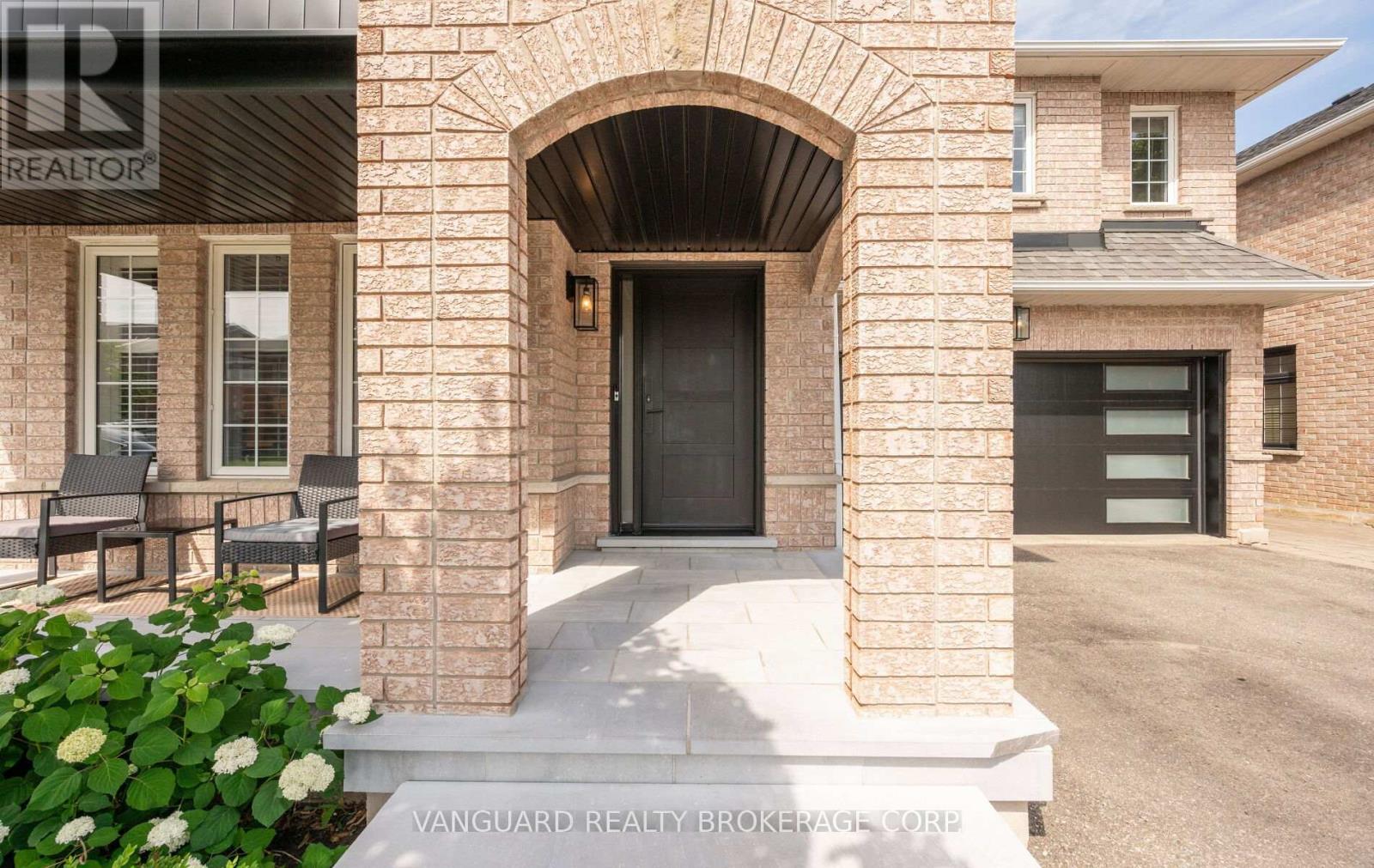22 MONTEITH CRESCENT - 5