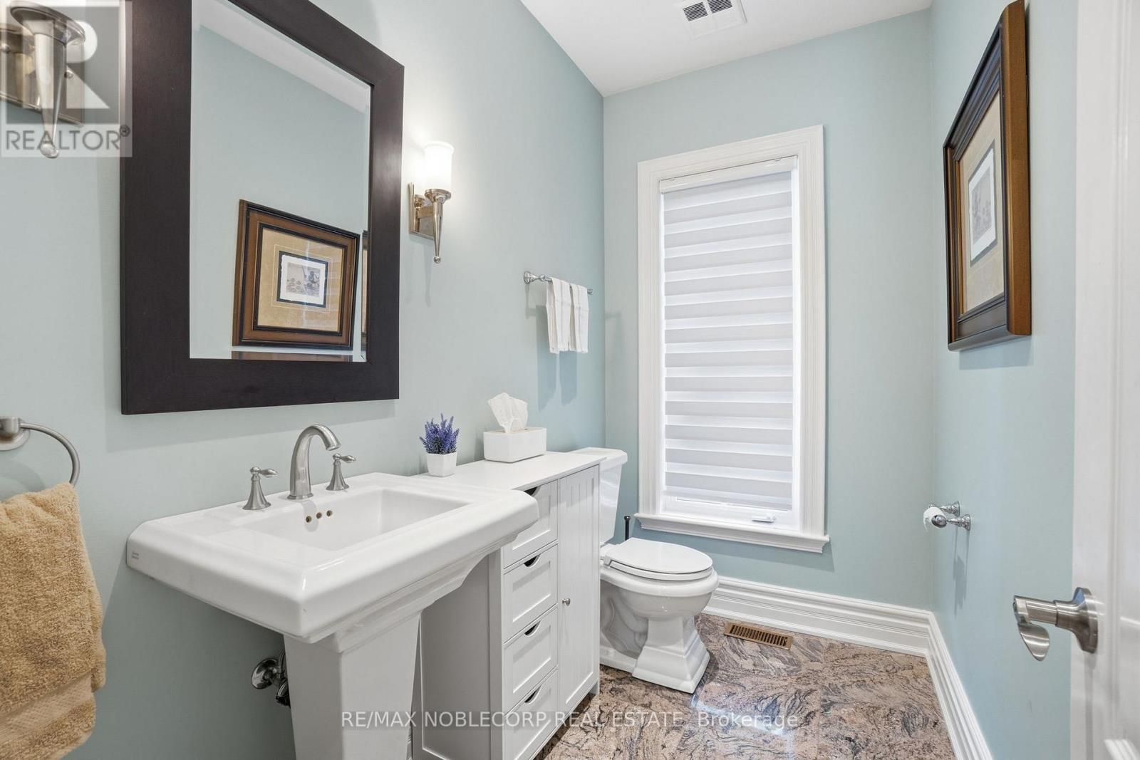 80 CARMICHAEL CRESCENT - Image 29