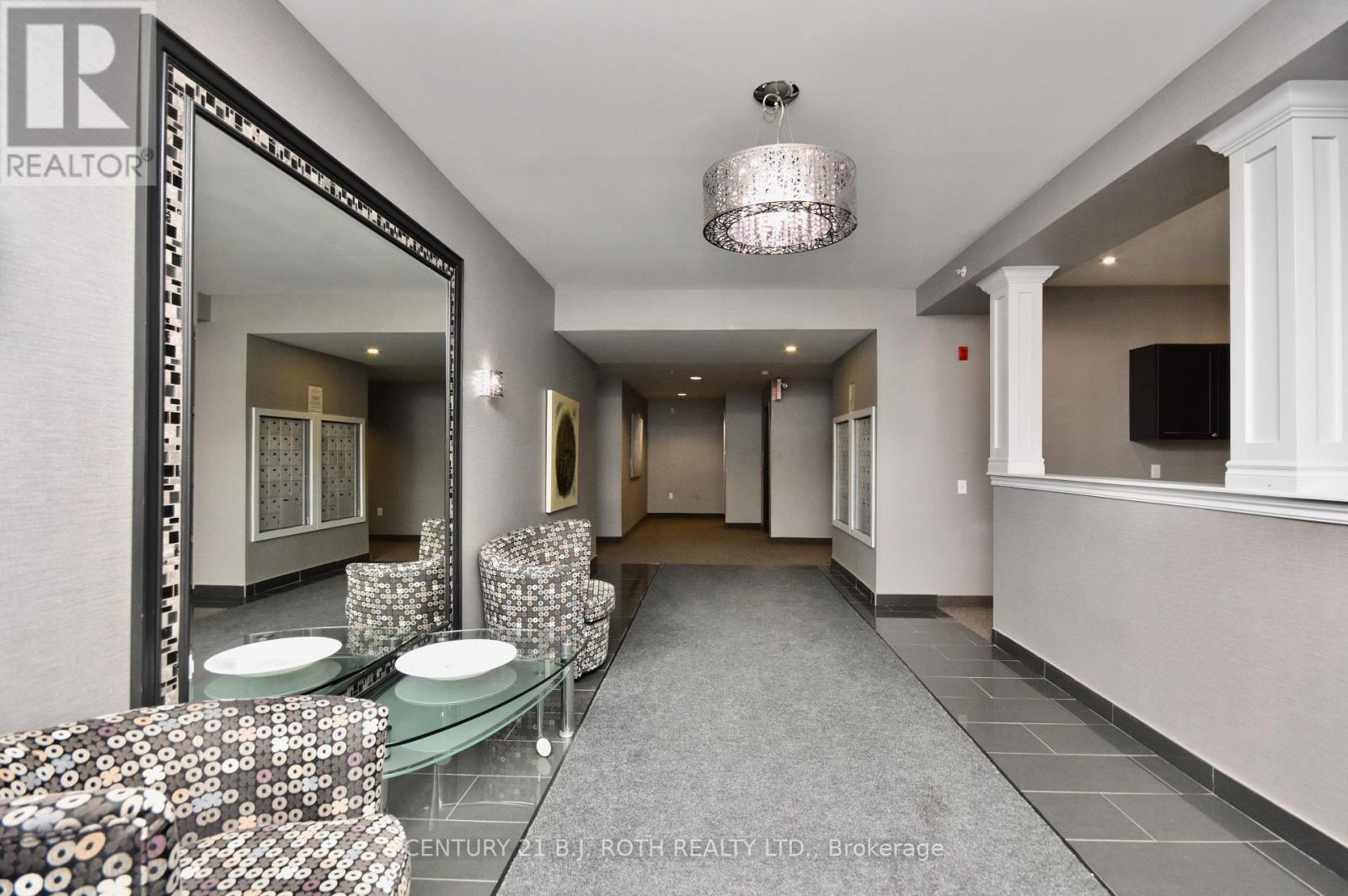 #104 43 FERNDALE DRIVE S - 18