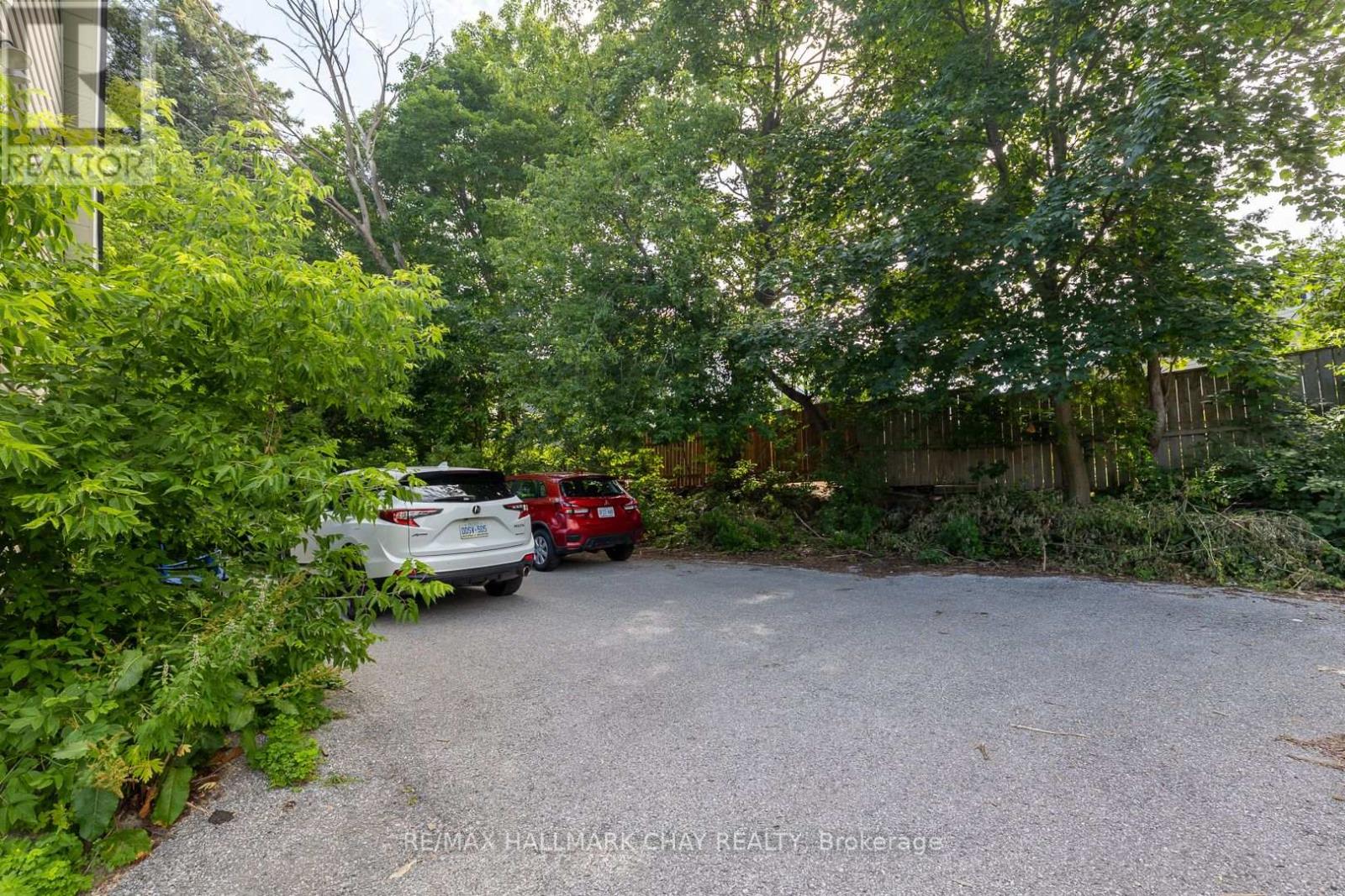 9 PENETANG STREET - 12