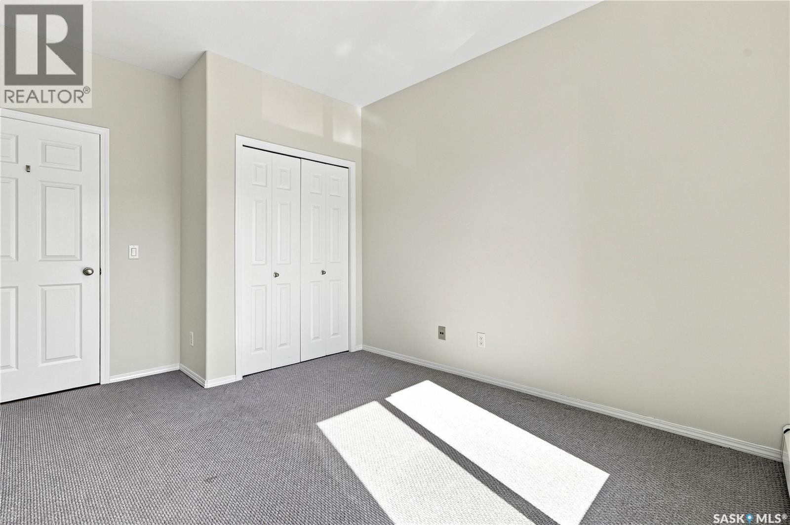 #209 302 Nelson ROAD - 18