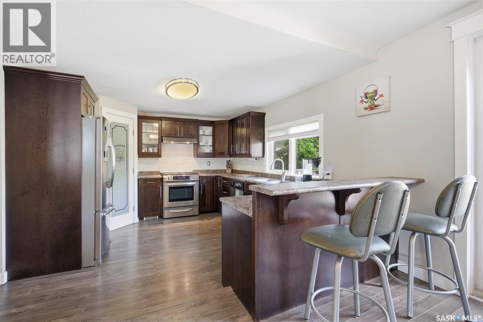 312 3rd STREET W - 11