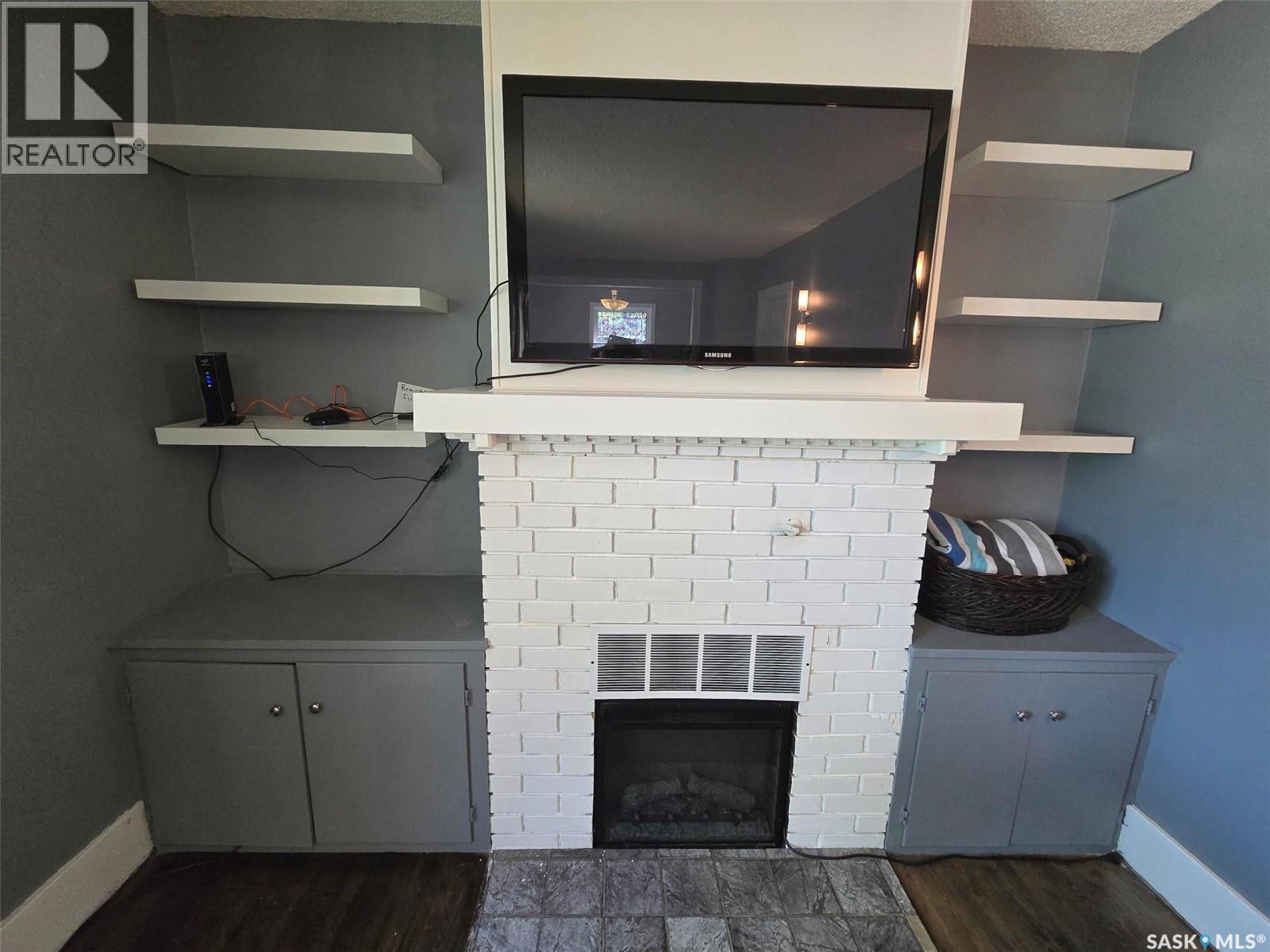 629 Nina STREET - 11