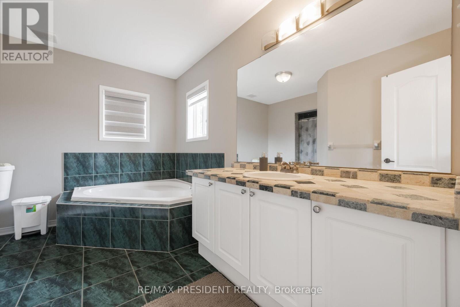 14 BAYBROOK ROAD - 29