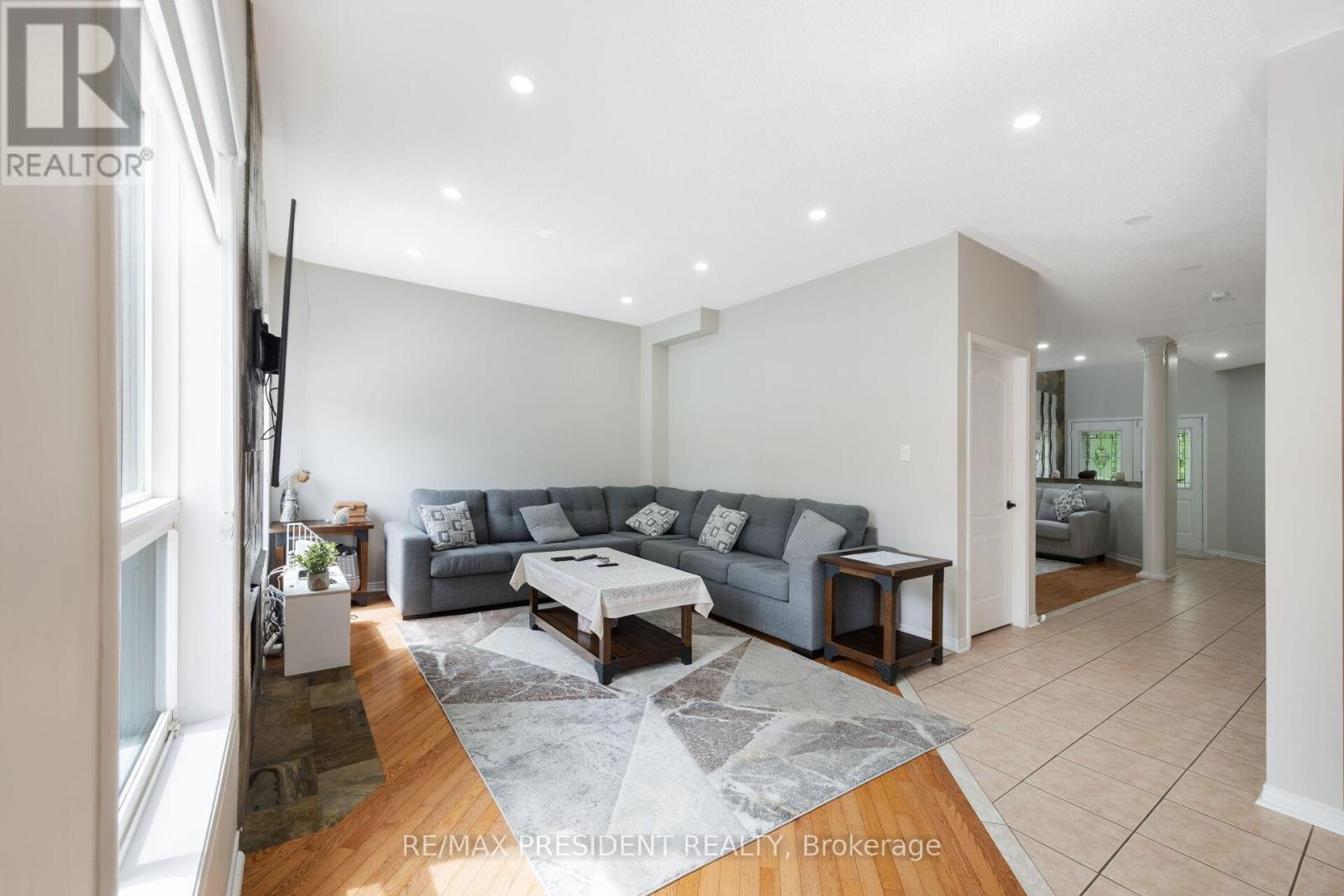 14 BAYBROOK ROAD - 15