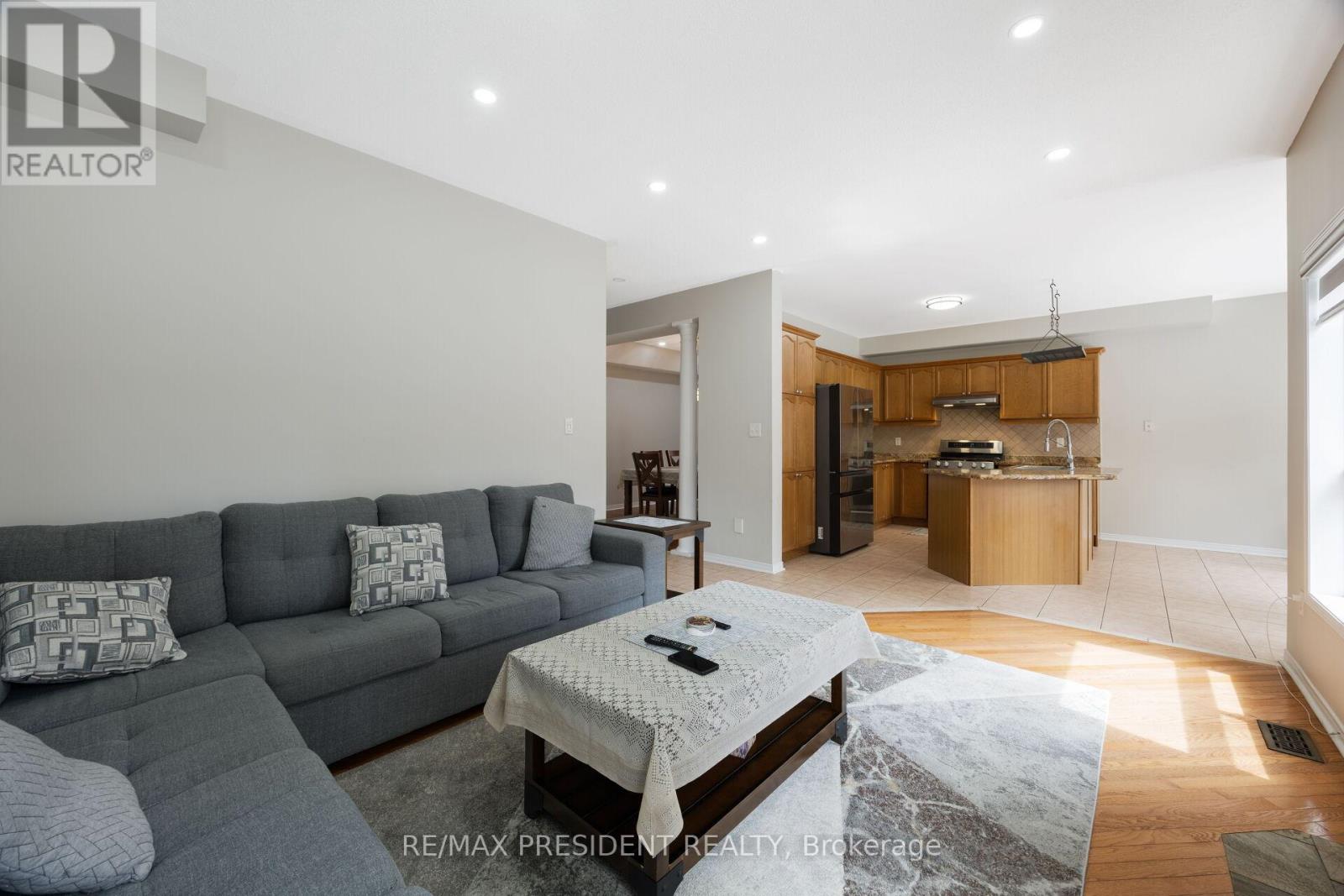14 BAYBROOK ROAD - 16