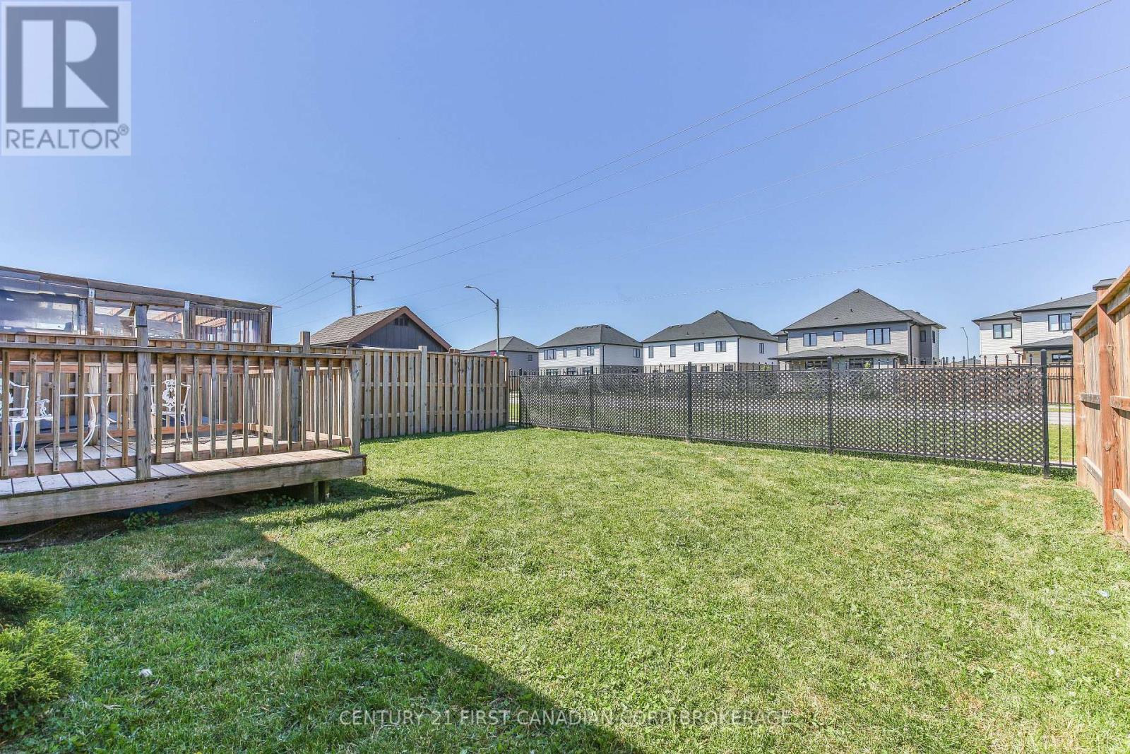 283 BOYD BOULEVARD - 34