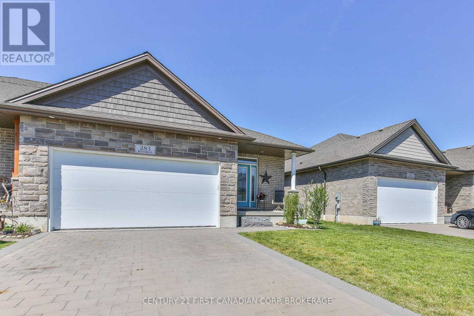 283 BOYD BOULEVARD - 36