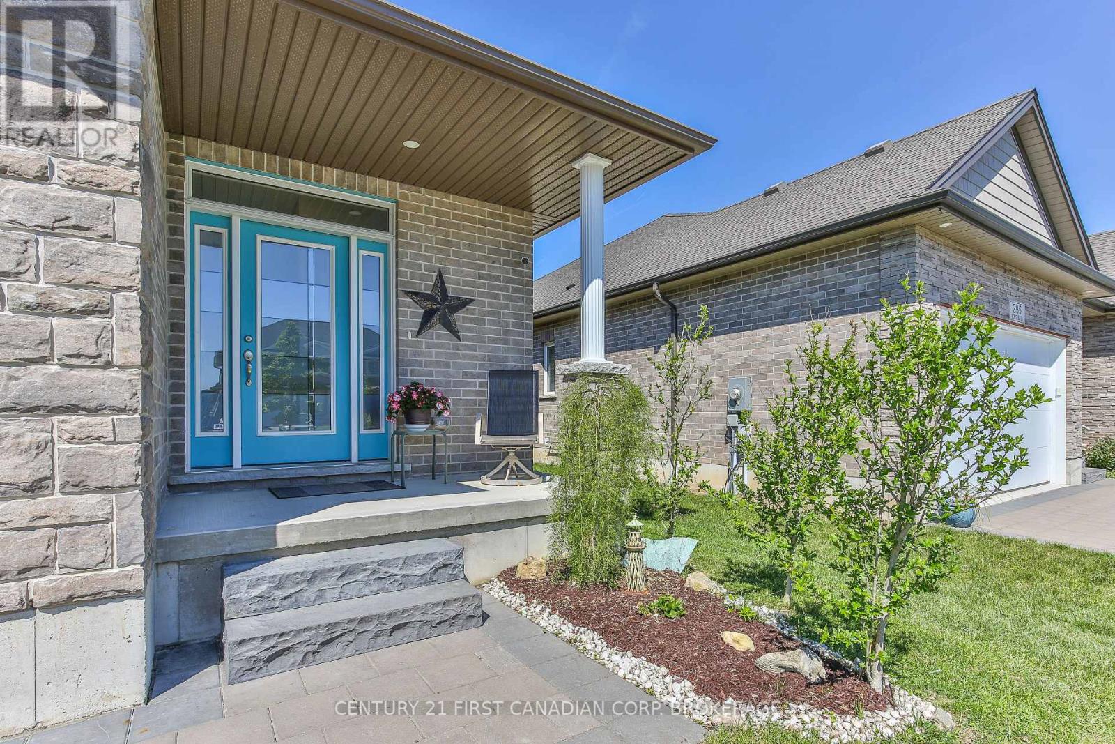 283 BOYD BOULEVARD - 3