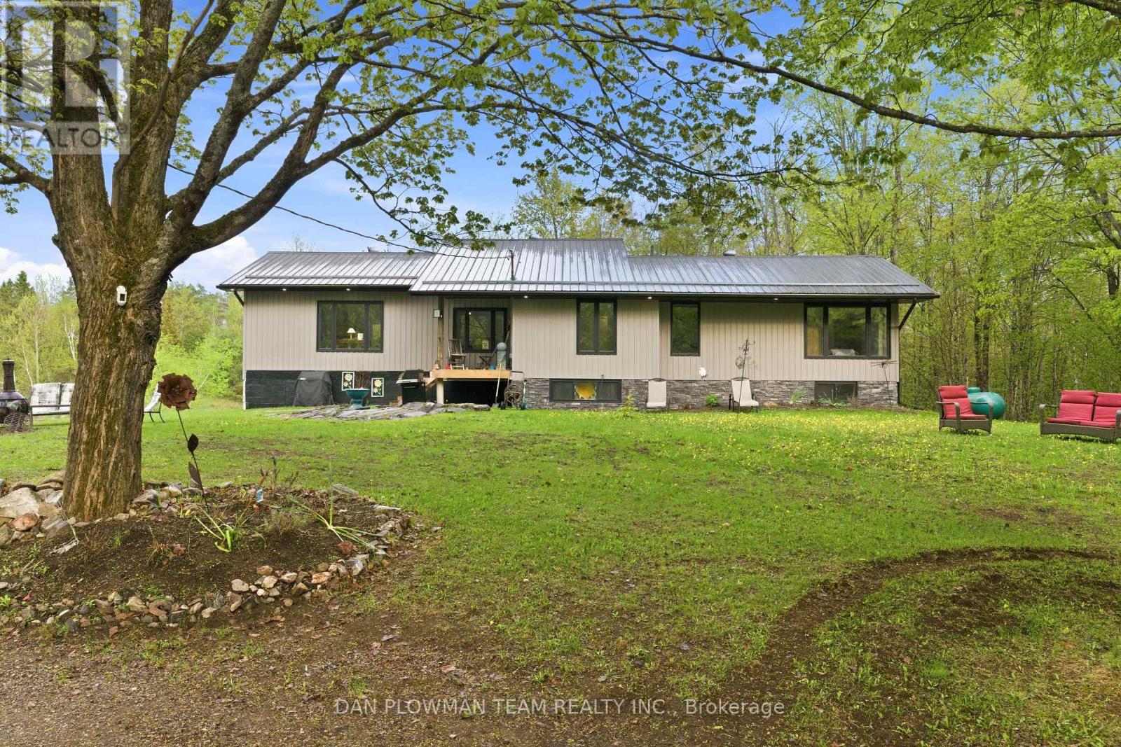 377 BALMER ROAD - 15