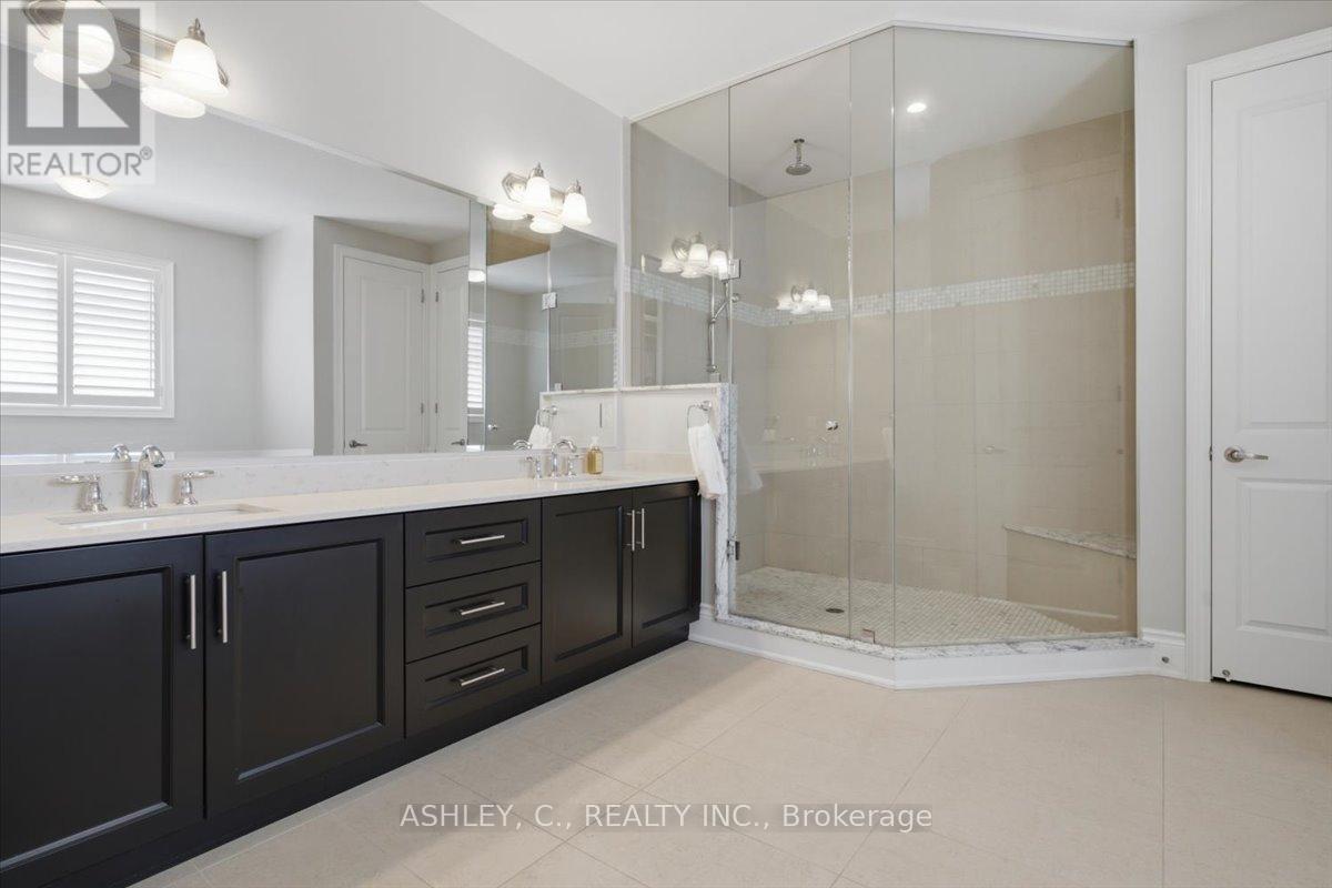 2177 VINELAND CRESCENT - 26