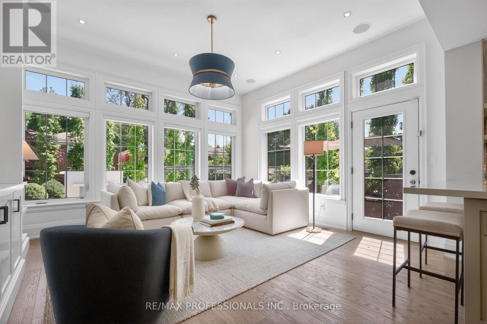 9 BERNICE AVENUE - 17