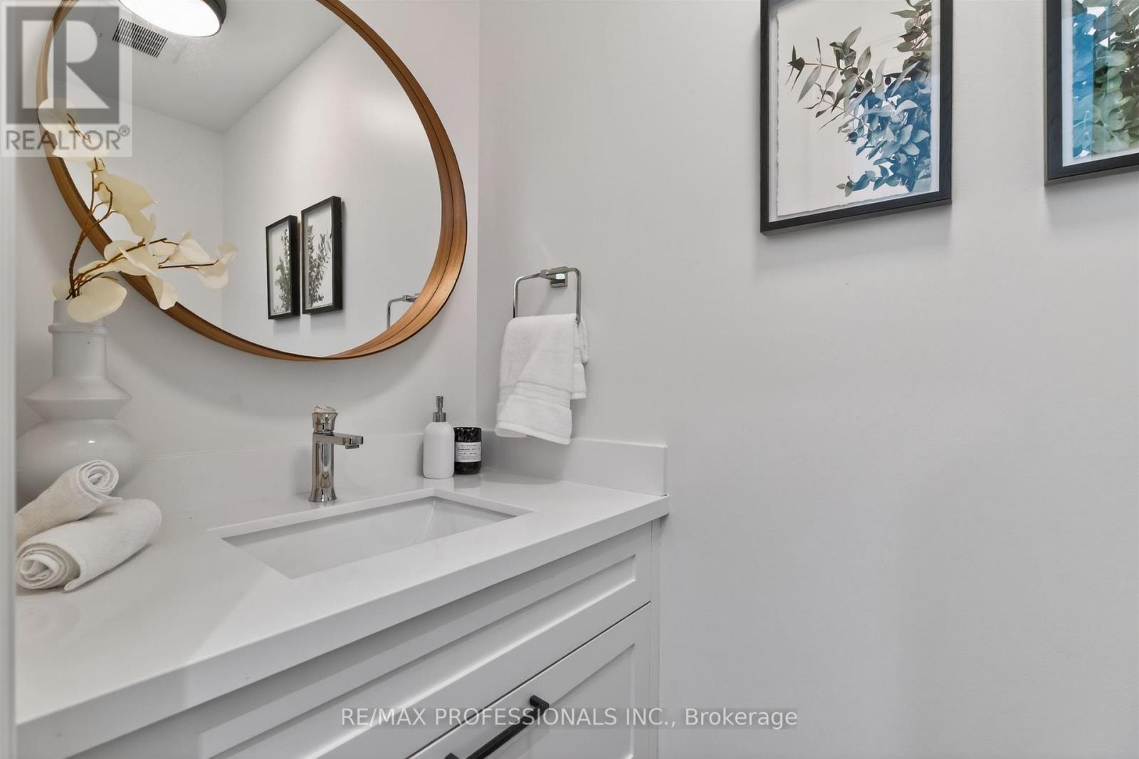 9 BERNICE AVENUE - 20