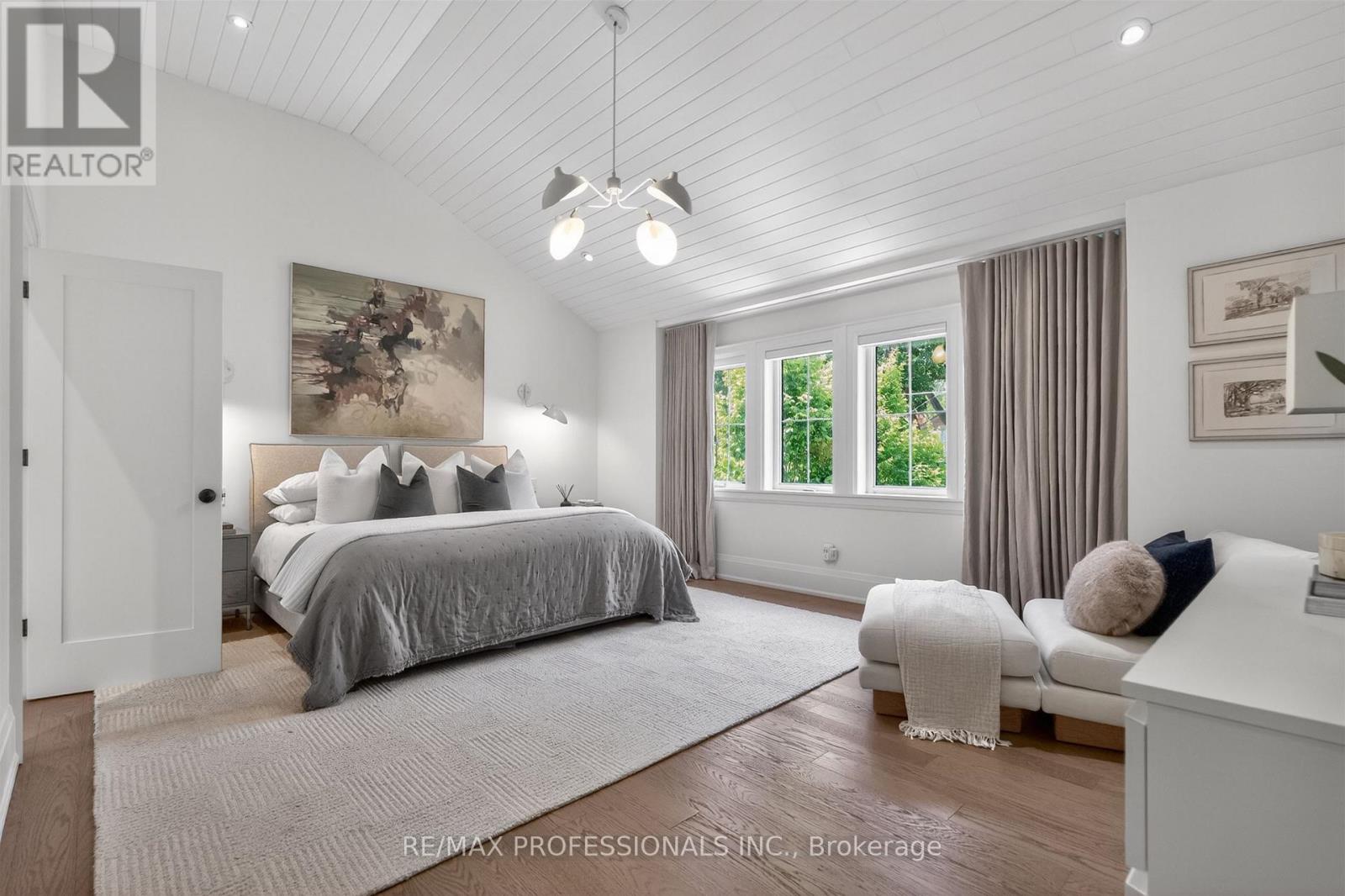 9 BERNICE AVENUE - 21