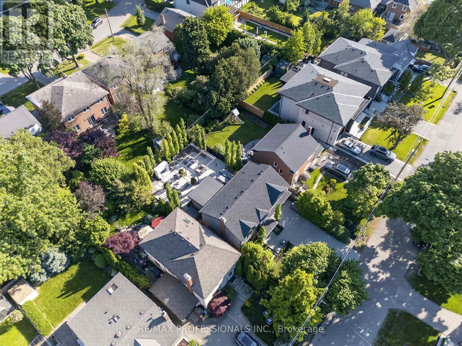 9 BERNICE AVENUE - 4