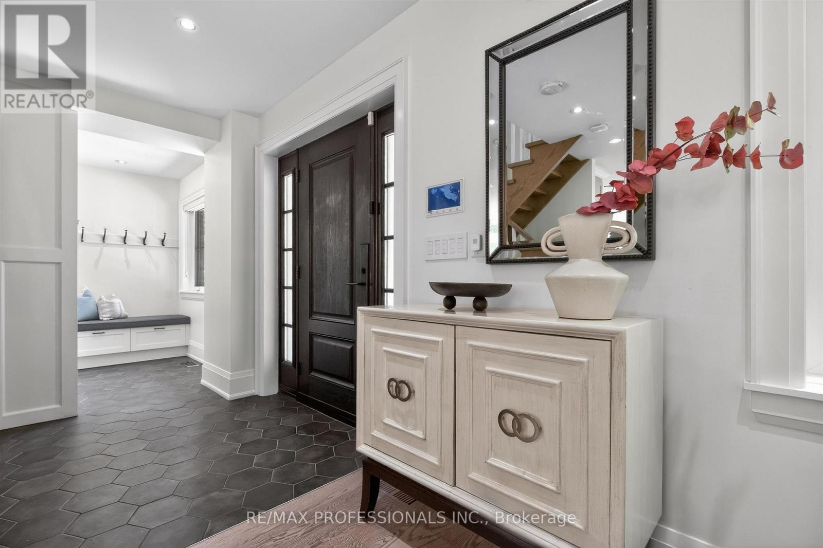 9 BERNICE AVENUE - 6