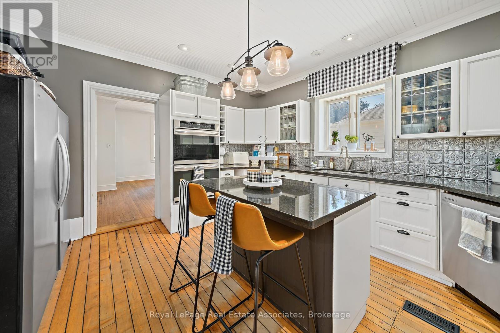 231 ARTHUR STREET - Image 14