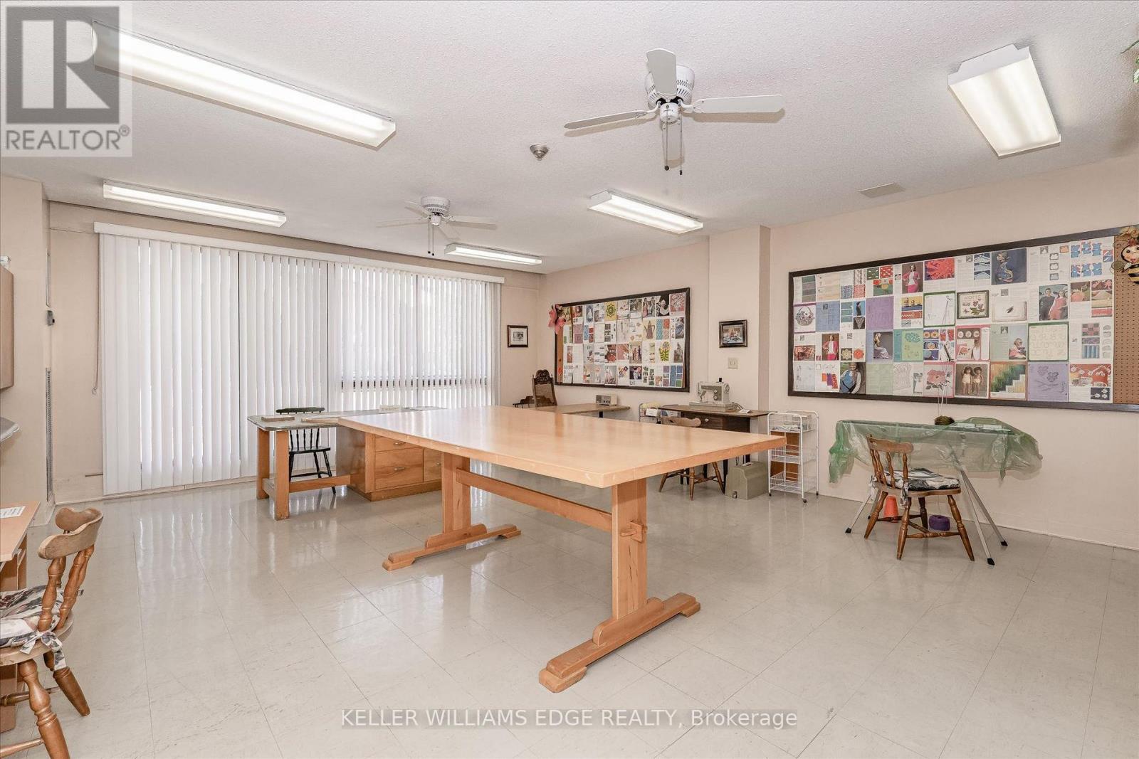 #1202 2055 UPPER MIDDLE ROAD - 33