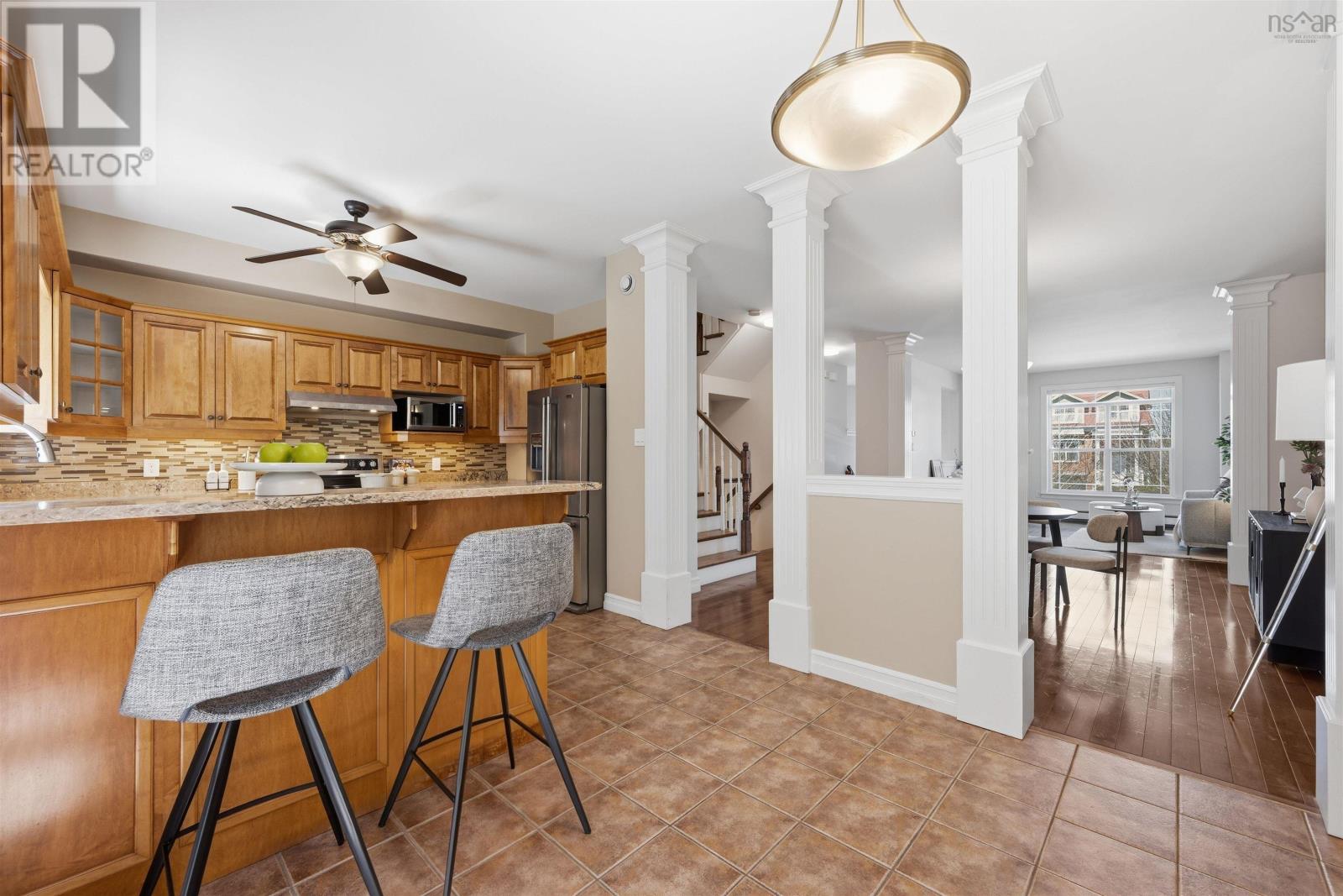 32 Windstone Close - 20