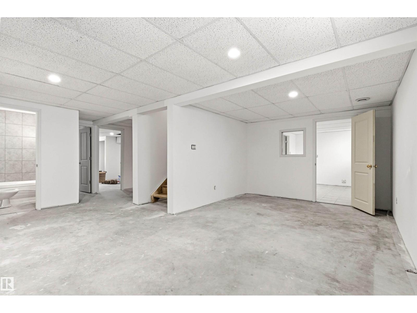 141 KULAWY DR N NW - 47