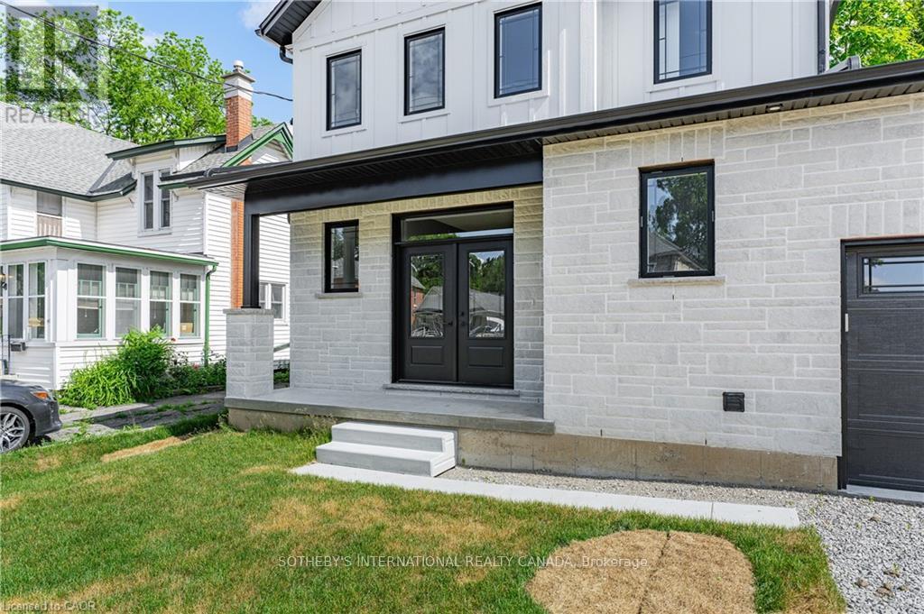 42 RICH AVENUE - 3