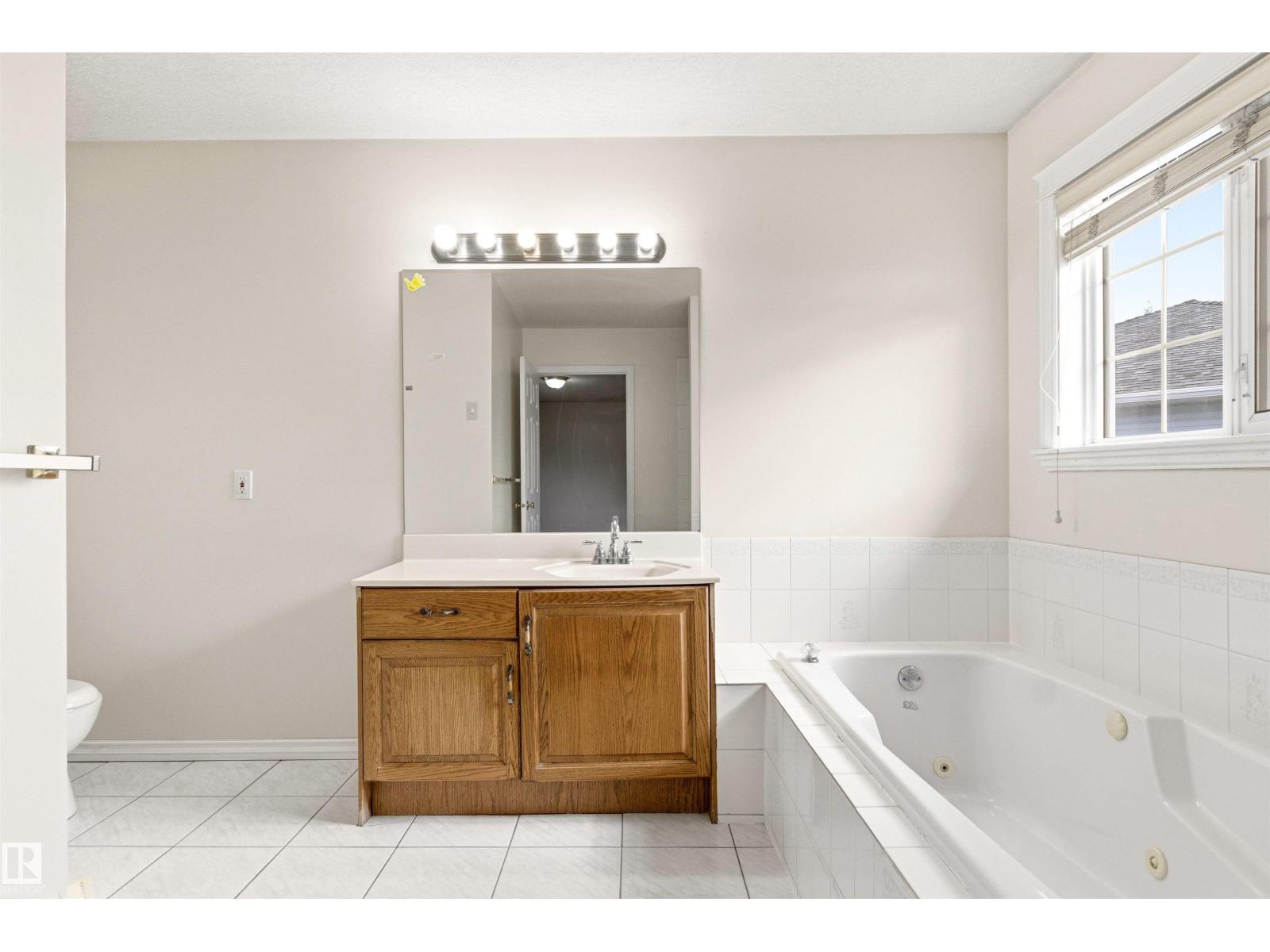 141 KULAWY DR N NW - 46