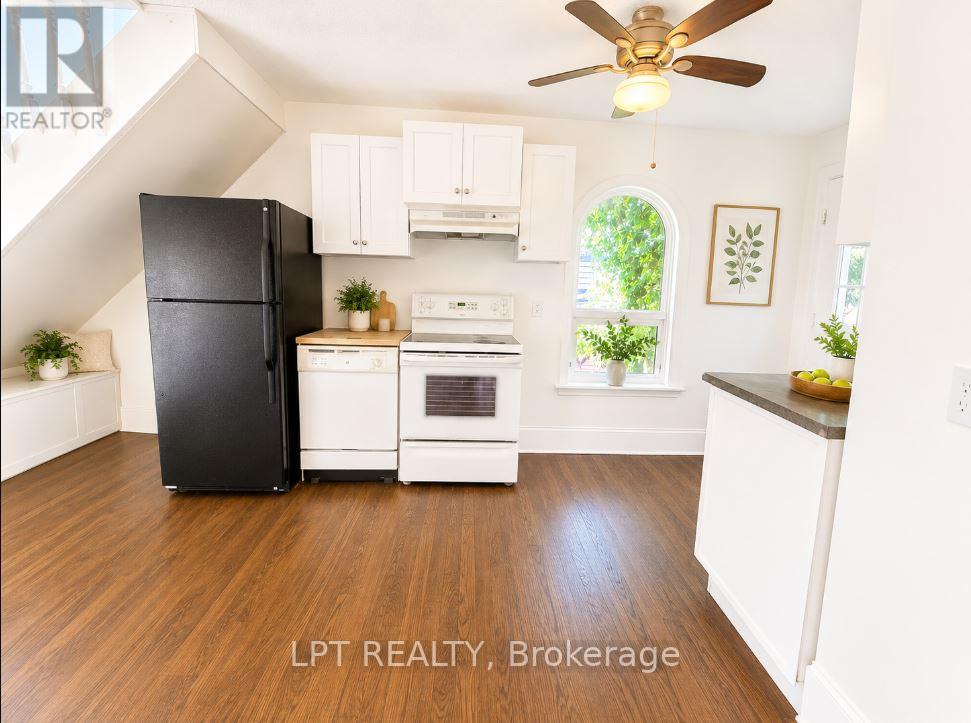 219 ERIE AVENUE - 13