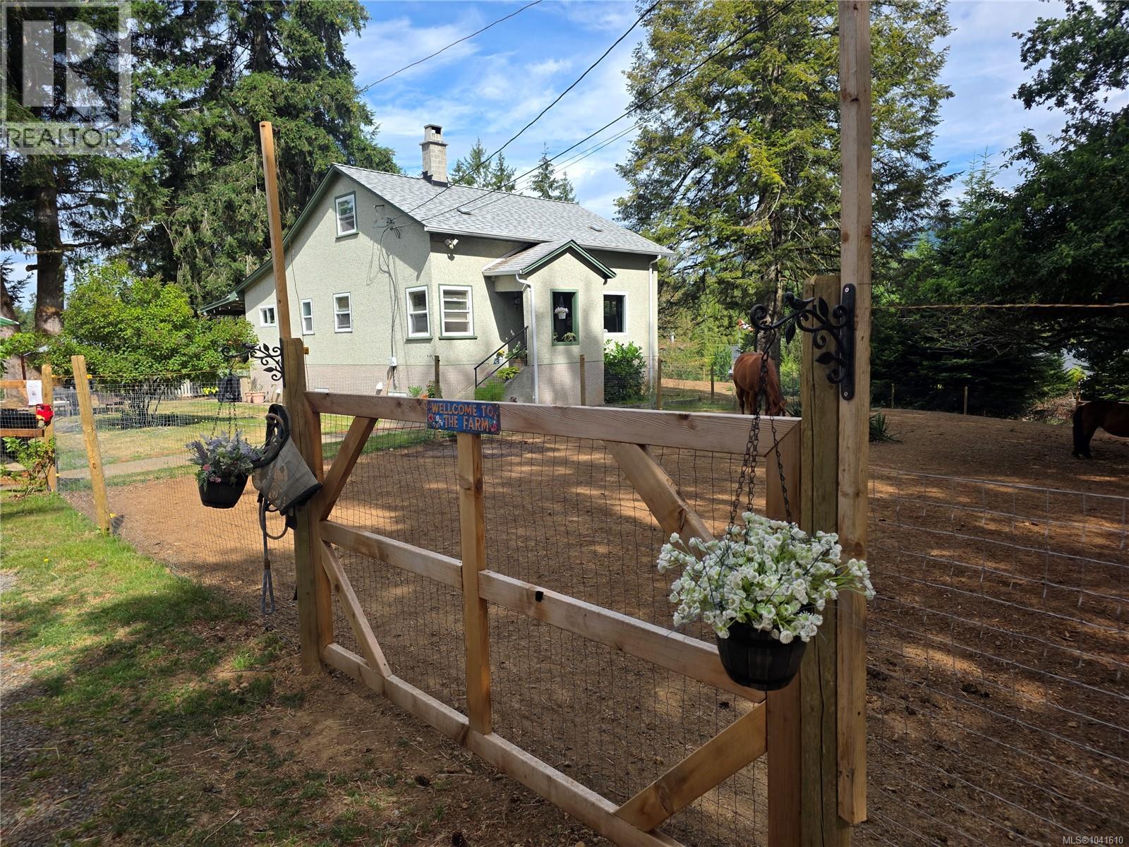 6064 Renton Rd S - 1