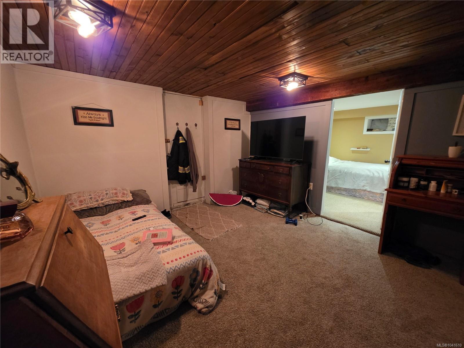 6064 Renton Rd S - 24