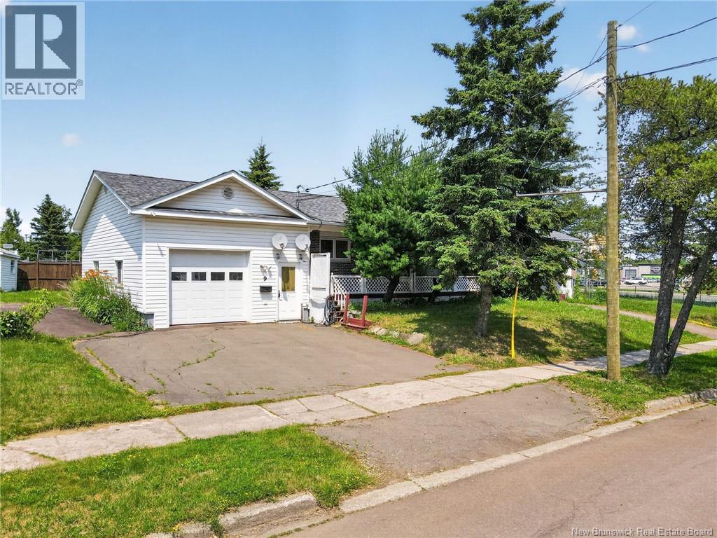 9 Keenan Drive - Image 2