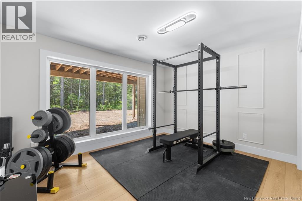 104 Rue Paris Street - Image 38