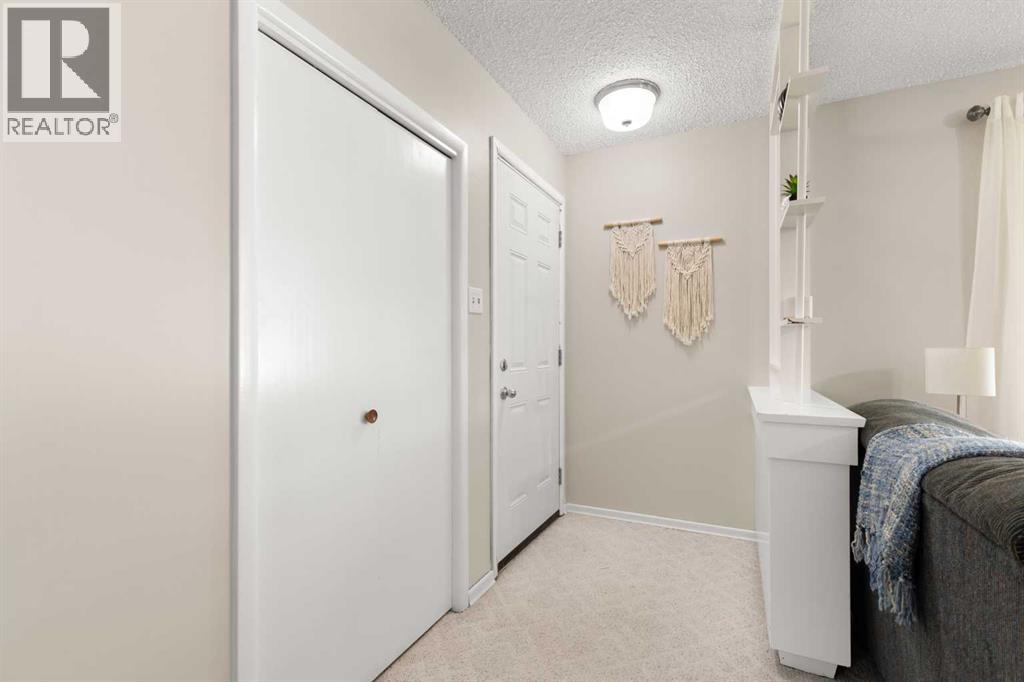 982 Stewart Drive NW - photo 4