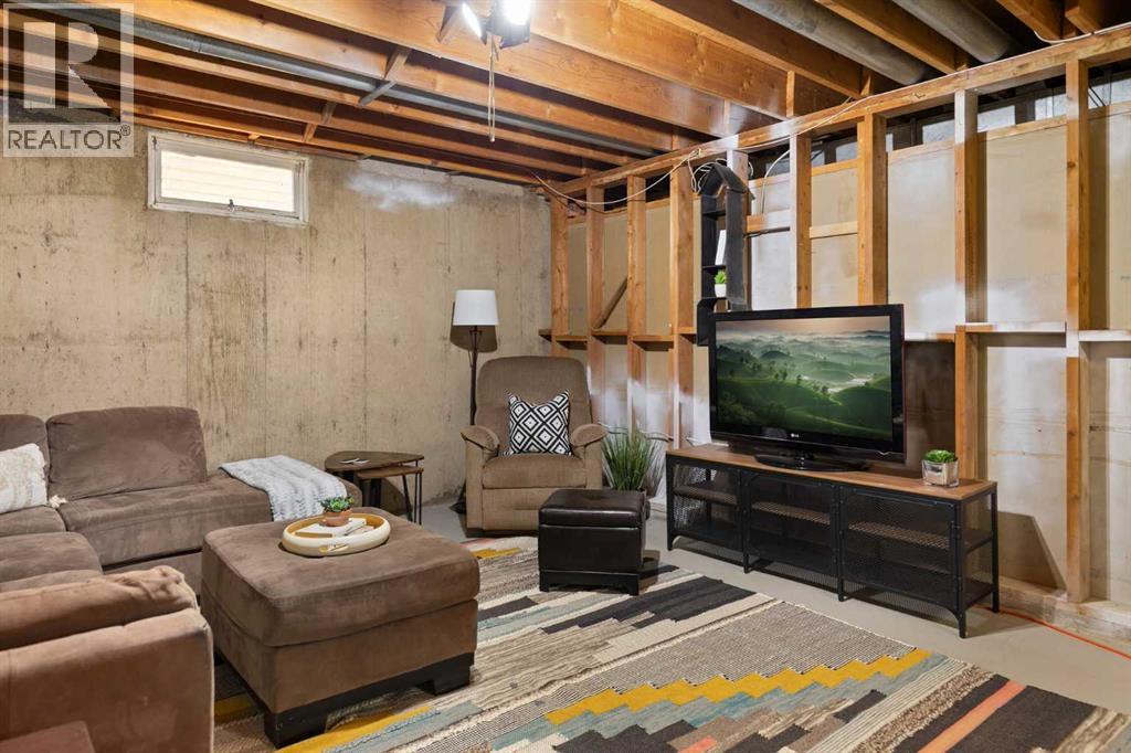 982 Stewart Drive NW — photo 31
