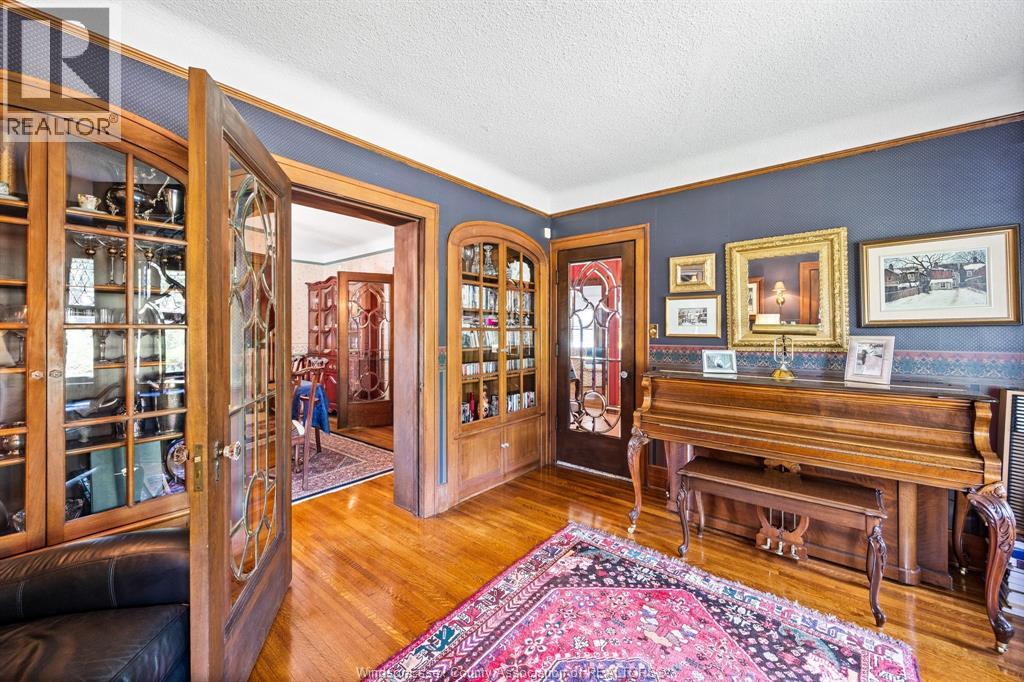219 JEFFERSON - 19