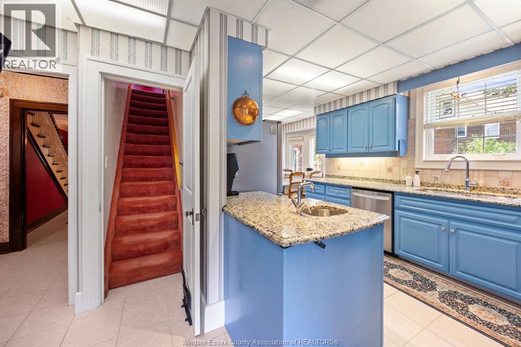 219 JEFFERSON - 26