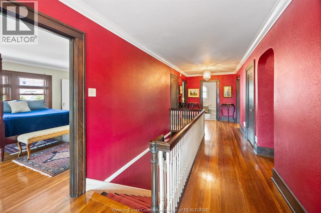 219 JEFFERSON - 32