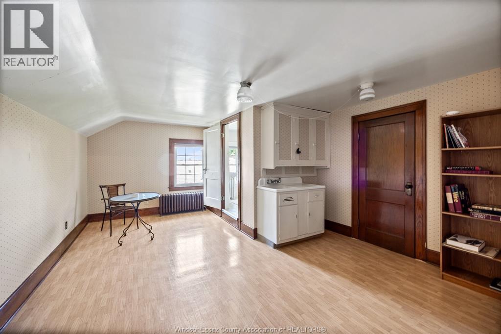 219 JEFFERSON - 40