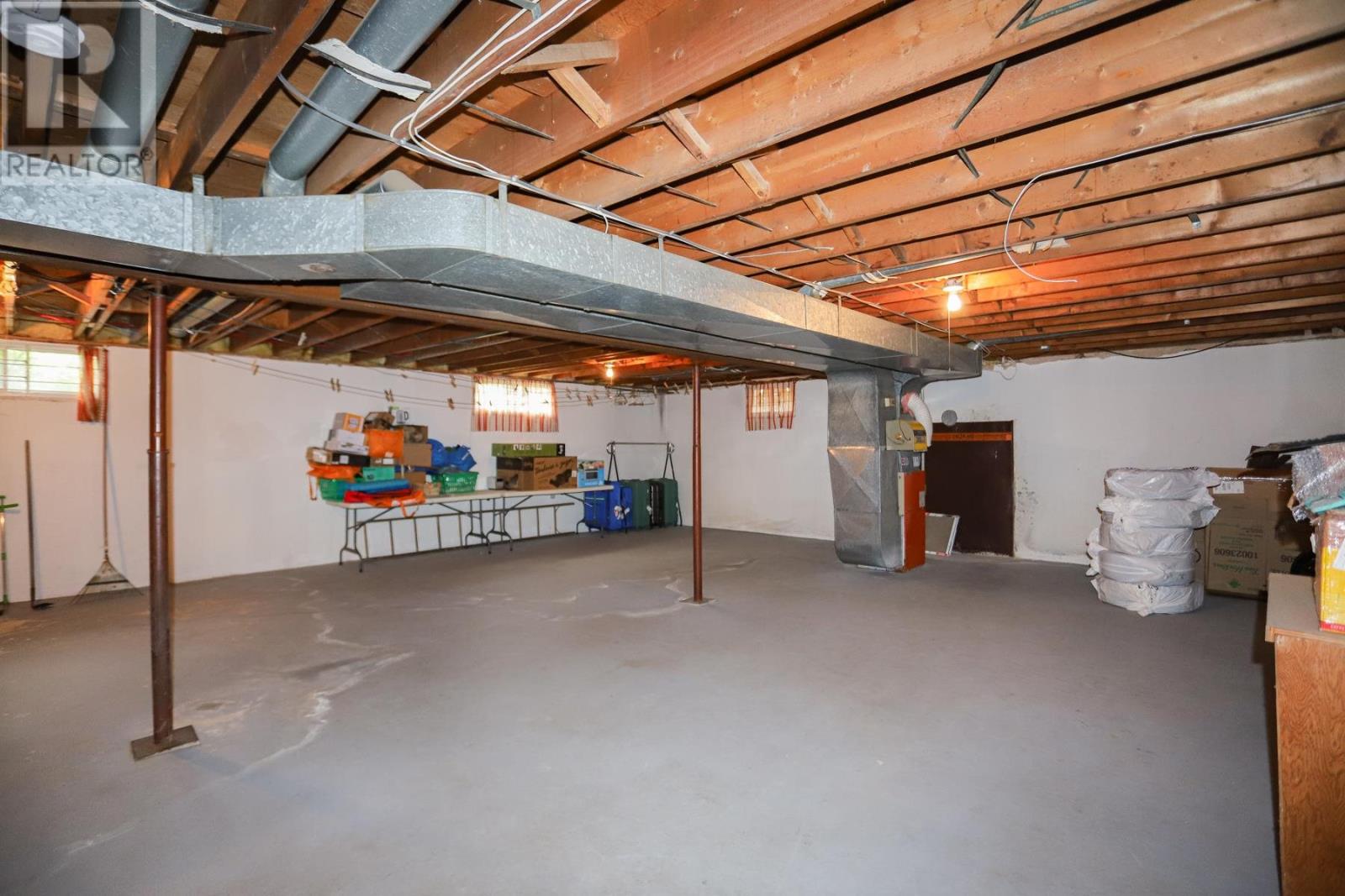 489 McNabb ST - 27