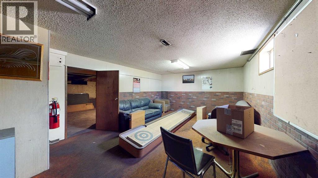 666 15 Street Southwest - Photo 28