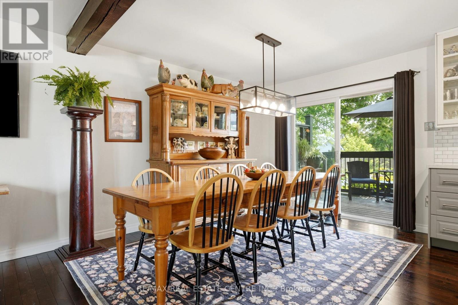 13 DOUGLAS CRESCENT - 17