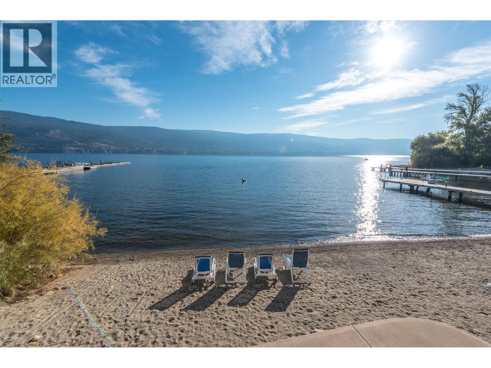 #105 13011 Lakeshore Drive - 35