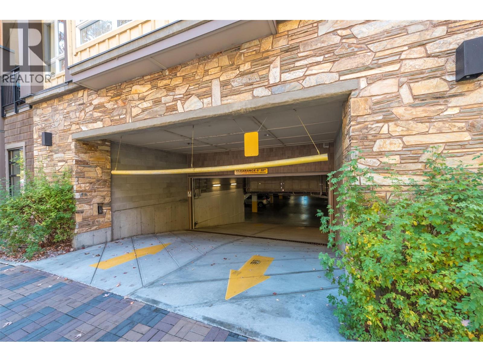 #105 13011 Lakeshore Drive - 43