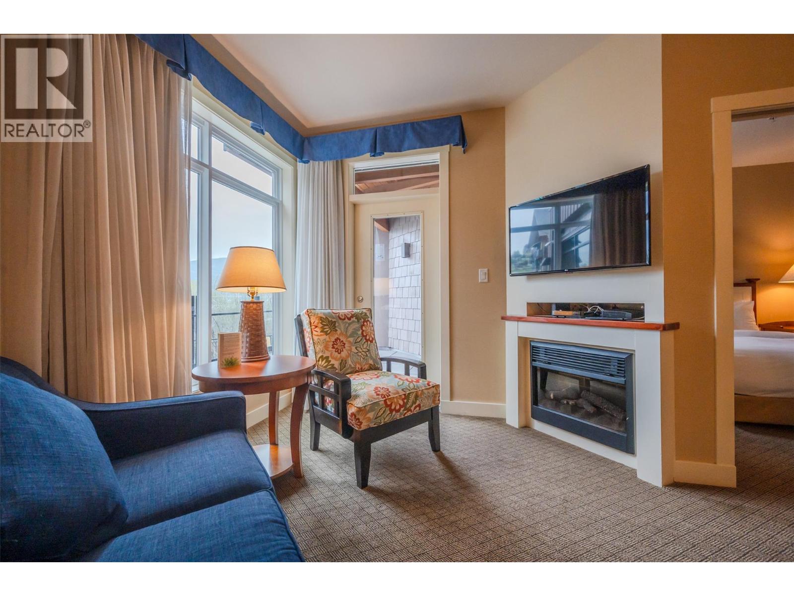 #105 13011 Lakeshore Drive - 7
