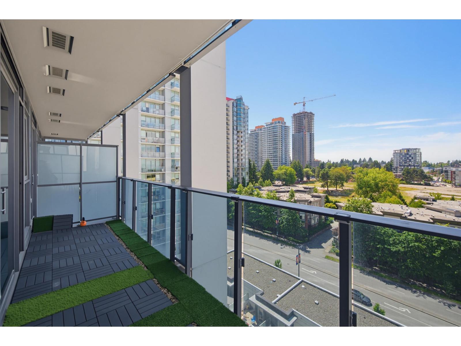 1012 13428 105 AVENUE, Surrey
