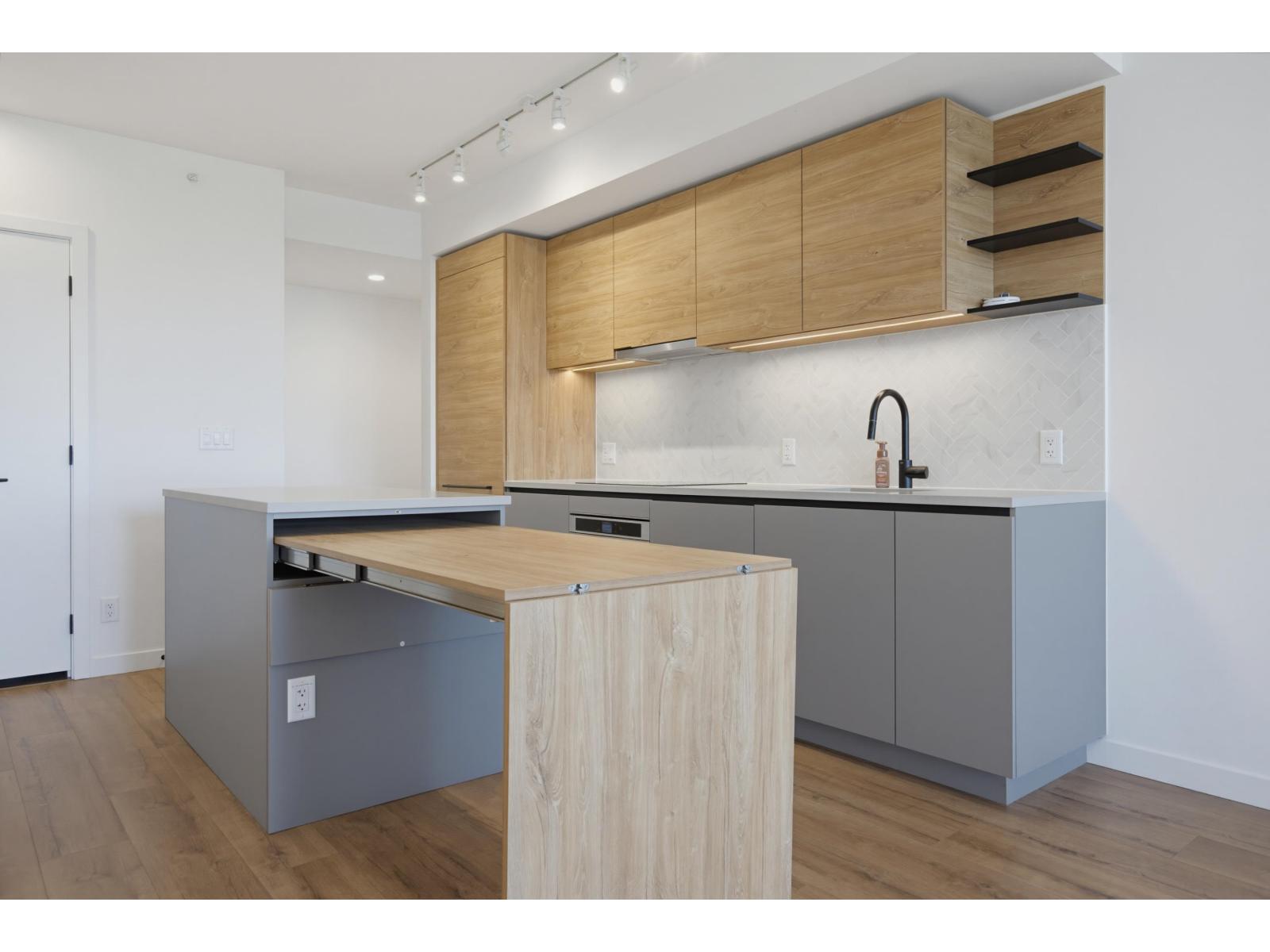 1012 13428 105 AVENUE, Surrey