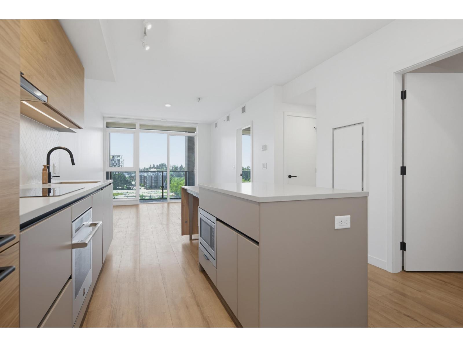 1012 13428 105 AVENUE, Surrey