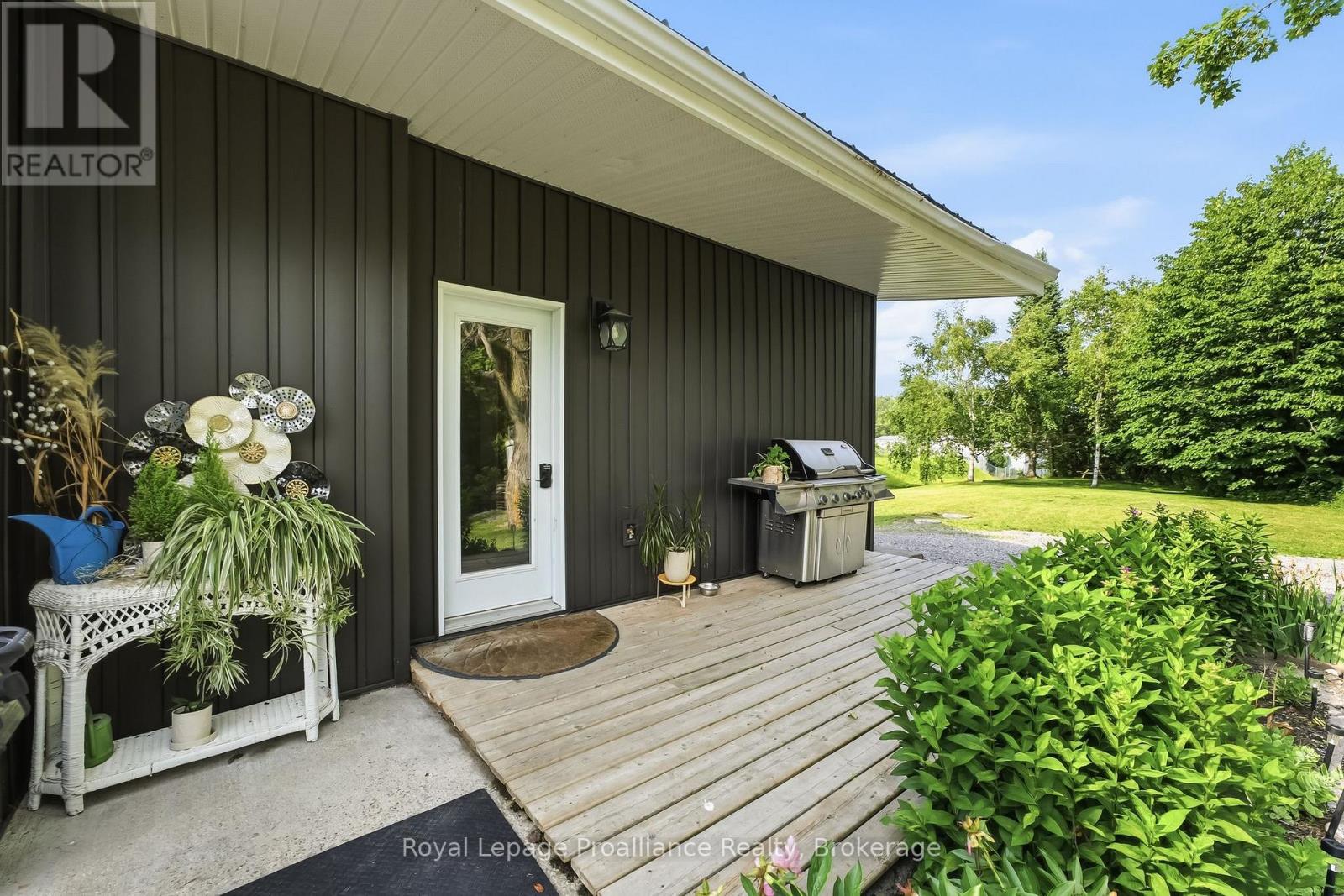 1063 COUNTY ROAD 31 - 29