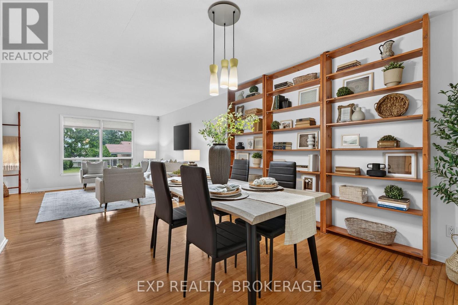 11 PEMBER PLACE - 10