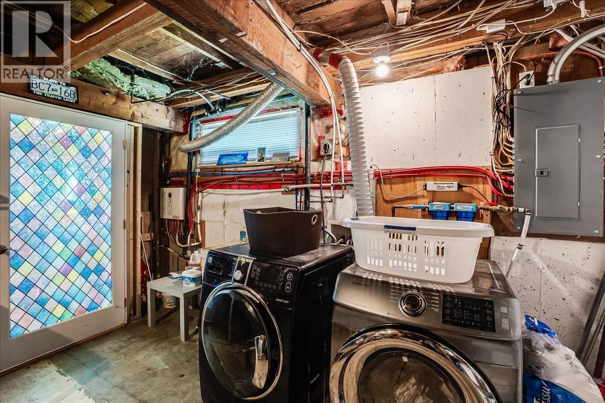 3548 Terrace Street - 37